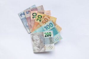 5 investimentos alternativos para diversificar seu portfólio em 2023