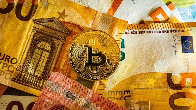 Como declarar investimentos no Imposto de Renda 2026: passo a passo para ações, FIIs, CDBs e criptomoedas (regras, prazos e códigos)